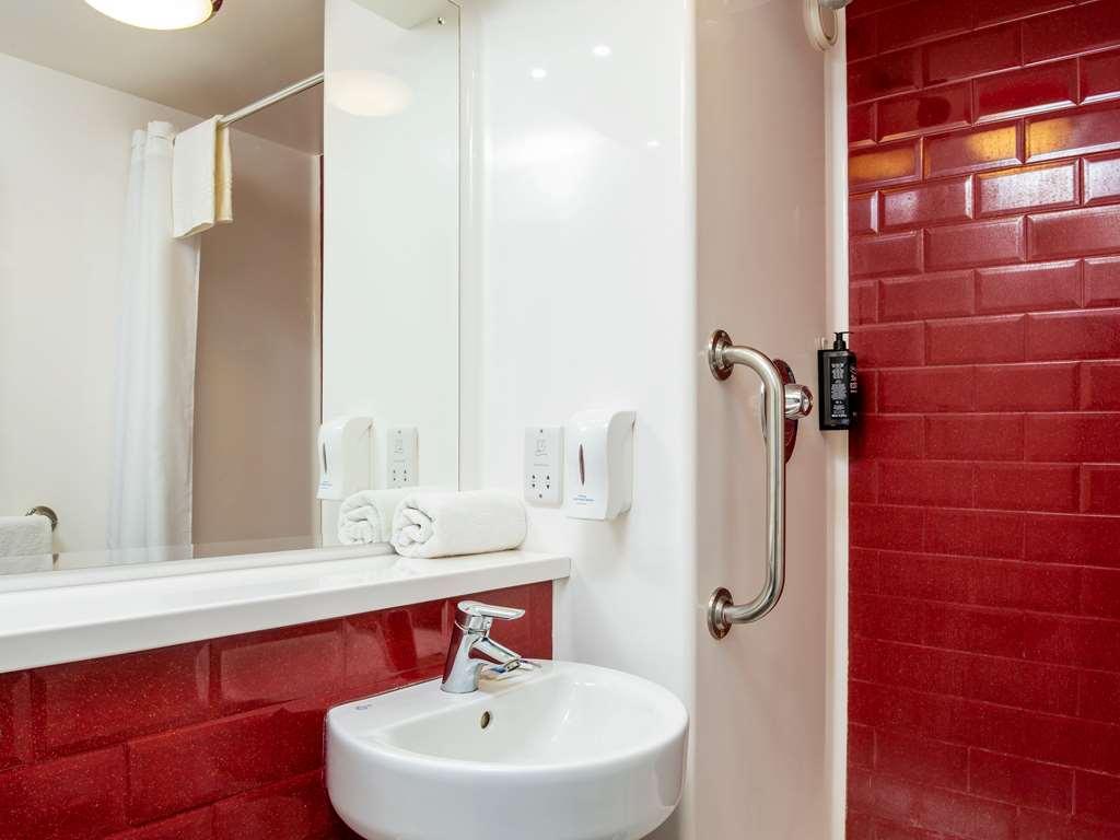 Ibis Budget West Thurrock Grays Exteriör bild